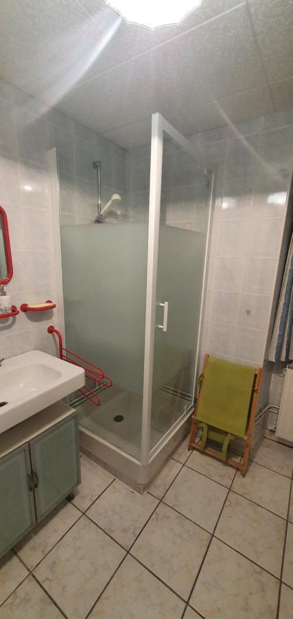 Apartmán Meubles B-D Bains-les-Bains Exteriér fotografie